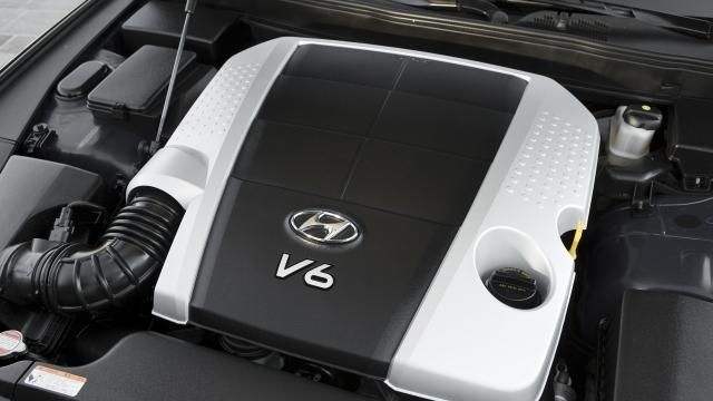 2009 Hyundai Genesis engine.