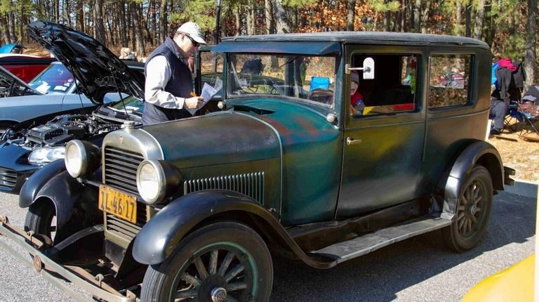 The Hicksville Fire Department Car Show and Chili
