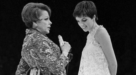 Judy Garland and Liza Minnelli perform at Westbury