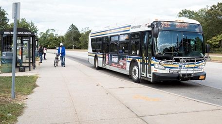 Suffolk Bus System Looks To Launch New Route Along Route 109 Create Ride Sharing Newsday