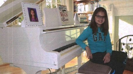 Kidsday reporter Natalia Owadally from the Aquebogue School