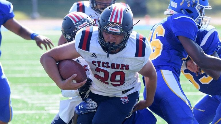 Quarterback William Pickett of South Side is not