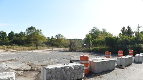 Houses are proposed at Old Northport Road and
