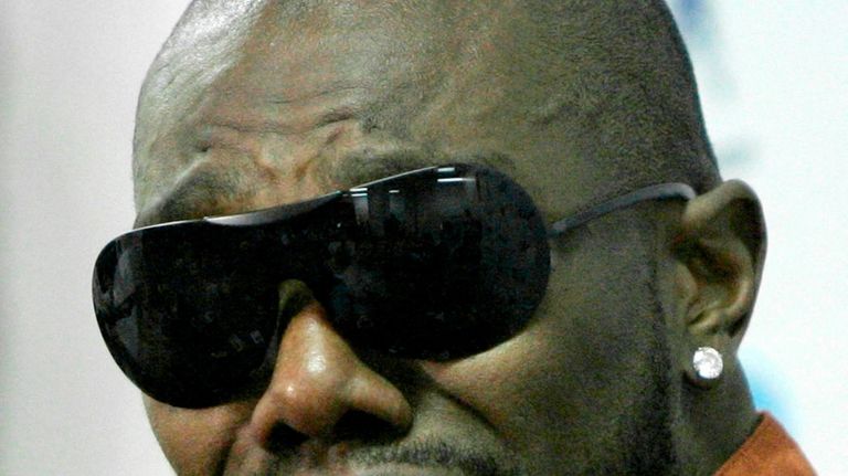 TERRELL OWENS Bromance Owens' breakdown while defending teammate