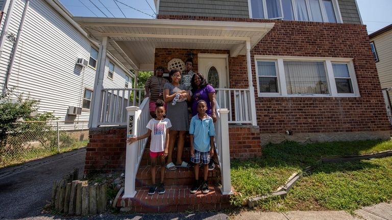Ruth Smalls, 68; Jayda Smalls, 7; Shanti Martinez,