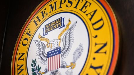 The Town of Hempstead seal.