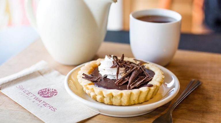 Sweetwaters Coffee & Tea has opened in Smithtown.