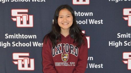 Elizabeth Yaboni, a senior at Smithtown High School