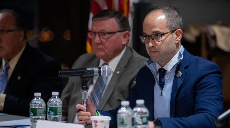 Assemb. Edward Ra (R-Franklin Square) has proposed the