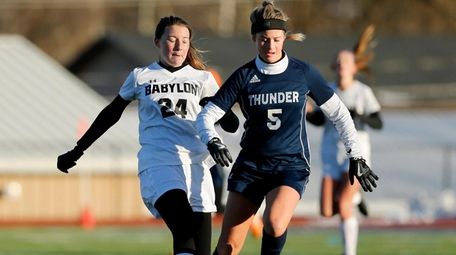 Babylon's #24 Brooke Gengler and CVA #5 Kayla