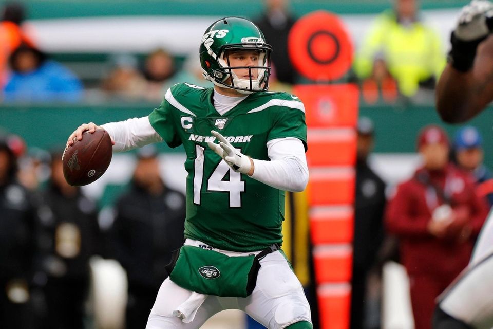 Sam Darnold #14 of the New York Jets