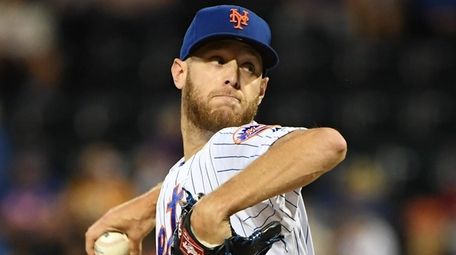Mets starting pitcher Zack Wheeler delivers against the