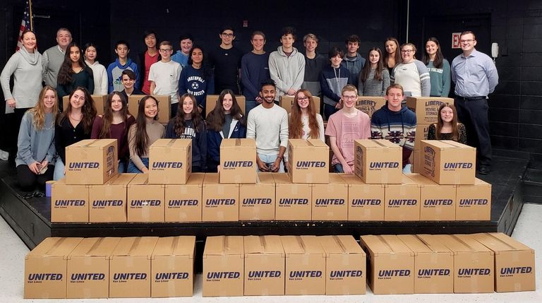 Li Students Feed Families In Need Newsday