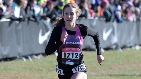 Sarah Connelly of Mount Sinai placed 8th with
