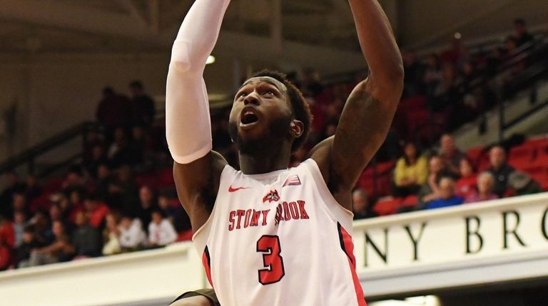 Stony Brook guard Elijah Olaniyi shoots for a