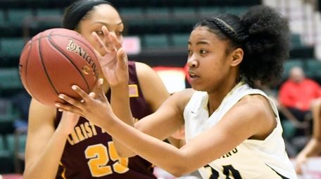 Baldwin's Elena Randolph (24) moves the ball past