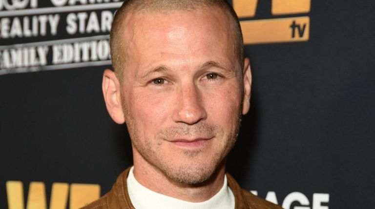 J.P. Rosenbaum has been diagnosed with Guillain-Barré syndrome.