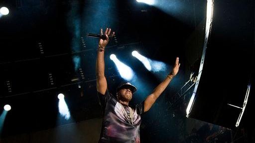 Jay Z performs at the Made In America