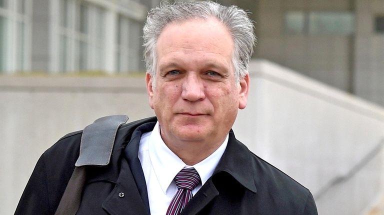 Former Nassau County Executive Edward Mangano leaves federal