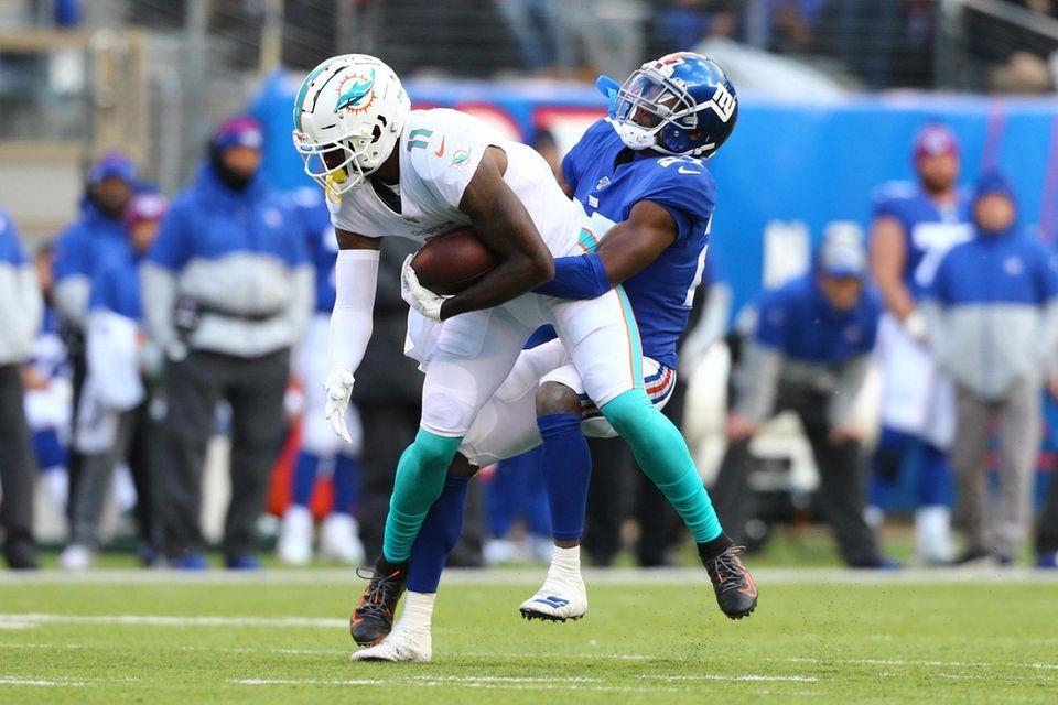 Deandre Baker #27 of the New York Giants