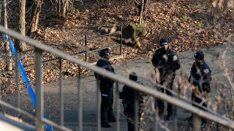 NYPD officers at the entrance of Morningside Park