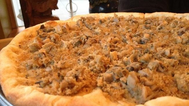 The clam pizza at Foody's in Water Mill