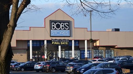 retail roundup bob s stores location in patchogue closing after long goodbye newsday patchogue closing after long goodbye