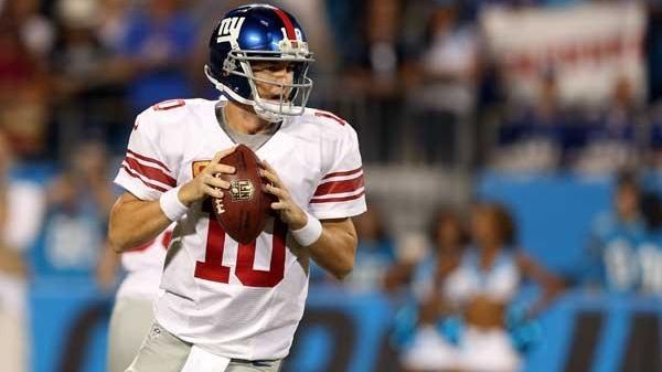 Eli Manning #10 of the New York Giants