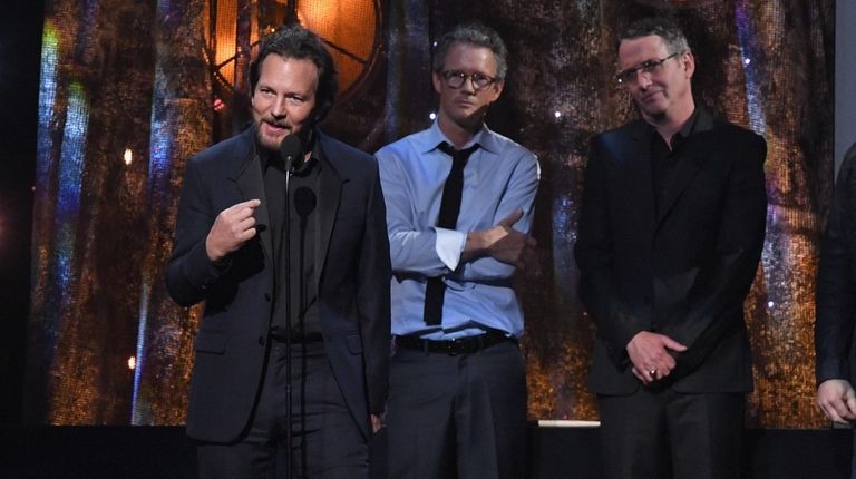 Pearl Jam To Play Madison Square Garden In March Newsday