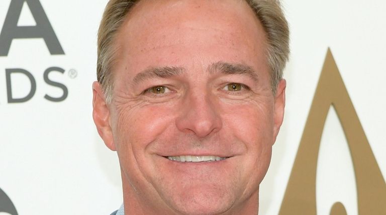 Al Leiter attends the CMA Awards at the