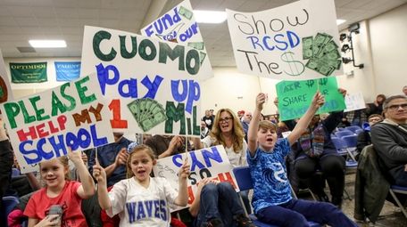 Lila Corwin, left, Mia Ranghelli, Colton Ranghelli and