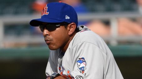 St. Lucie Mets manager Luis Rojas in the