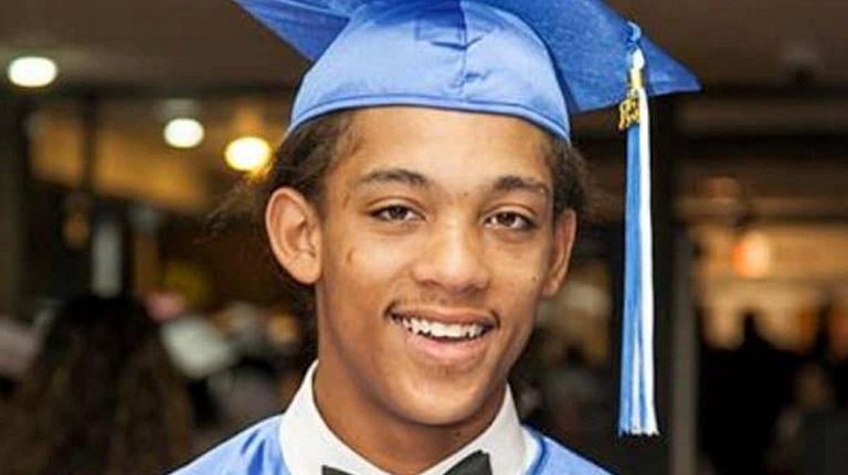 Ishmael Jefferson graduated from Hempstead High School.