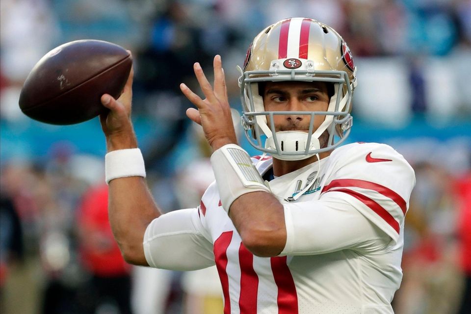 San Francisco 49ers quarterback Jimmy Garoppolo warms up