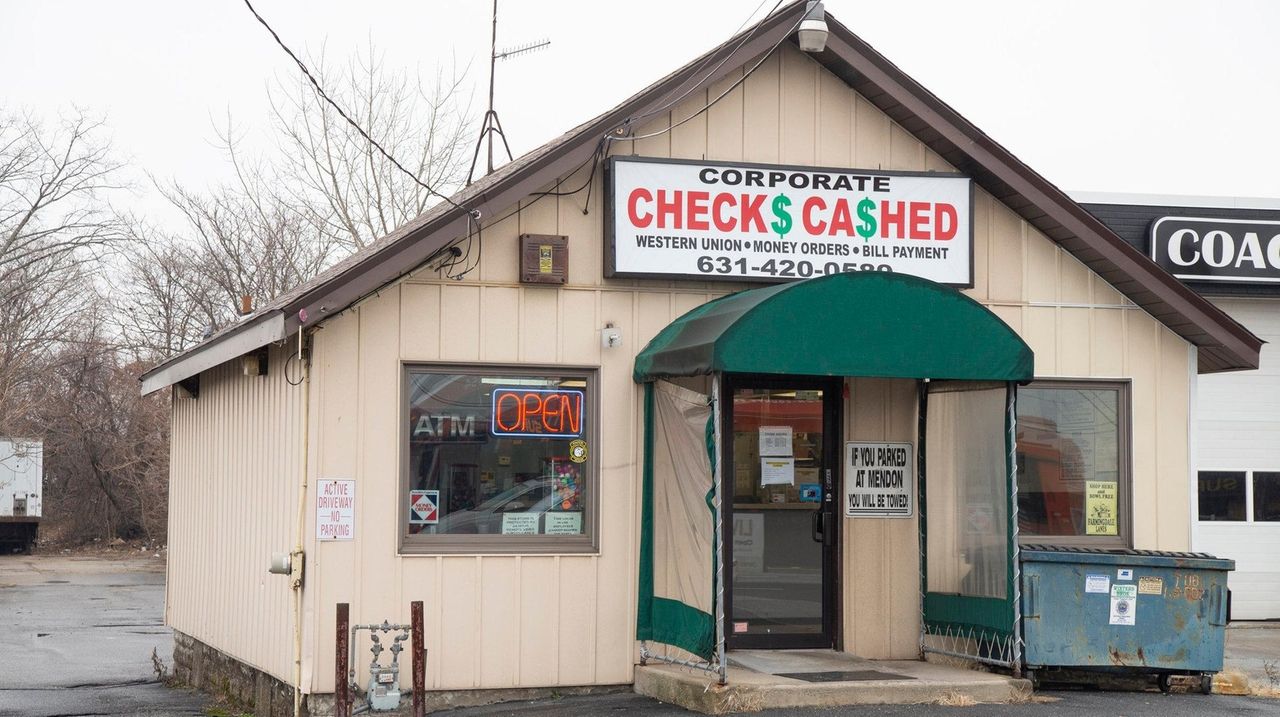 Li Check Cashing Businesses To Lose Licenses After Violating