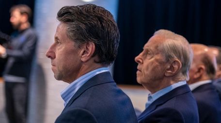 Mets COO Jeff Wilpon and co-owner Fred Wilpon