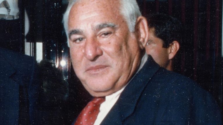 Dave Targe worked at Newsday from 1948 until