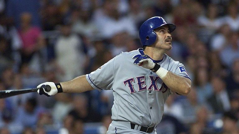 MLB on X: Happy birthday to professional hitter and professional fielder John  Olerud, who turns 45 today.  / X