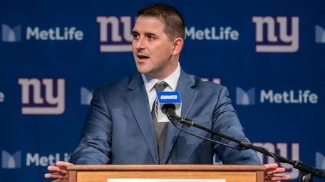 Giants coach Joe Judge was supposed to address