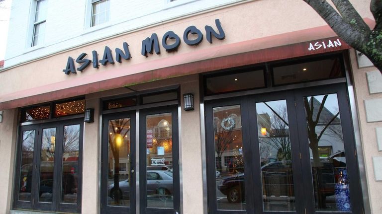 2 Li Restaurants To Settle Labor Suit Newsday