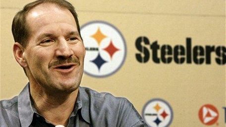 Former Pittsburgh Steelers coach Bill Cowher answers questions