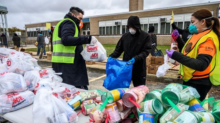 More than 1,000 families in Uniondale Union Free