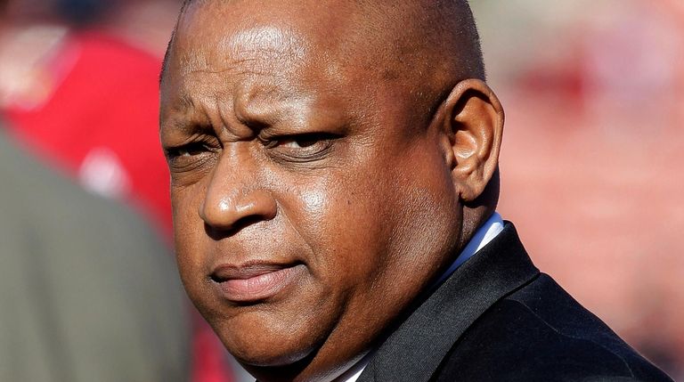 Then-Cardinals general manager Rod Graves is seen before
