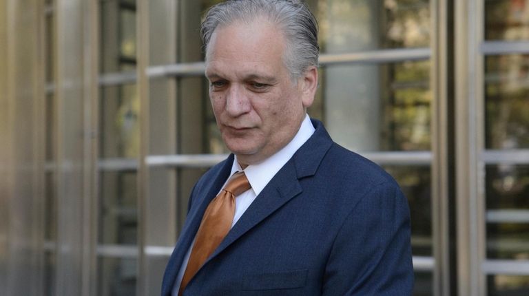 Former Nassau County Executive Edward Mangano leaves federal
