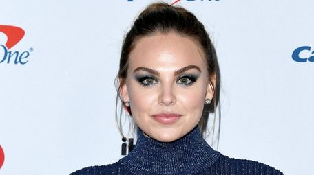 Former "Bachelorette" Hannah Brown has issued an apology