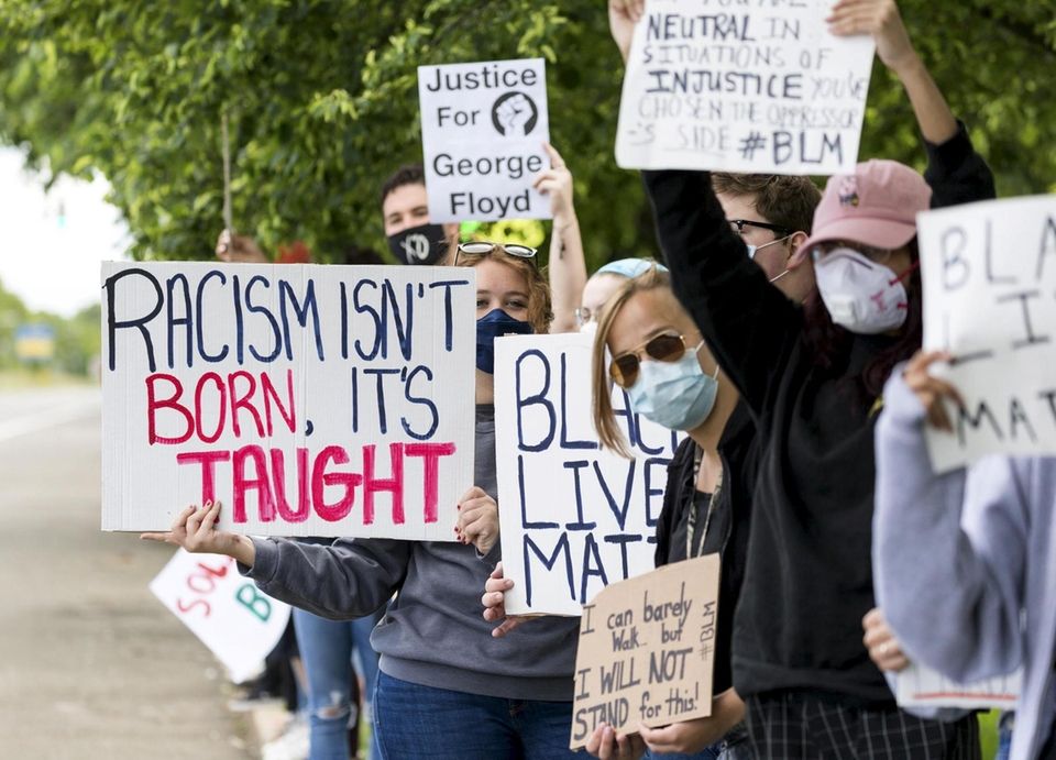 Protesters demanding justice for George Floyd and others