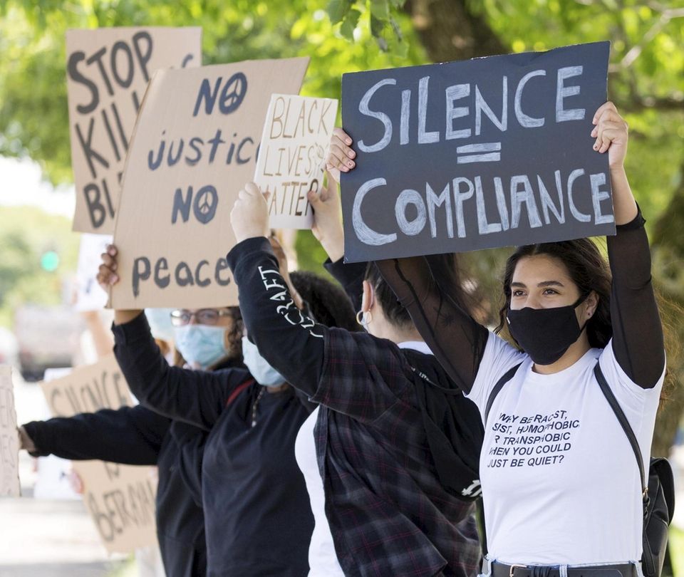 Protesters demanding justice for George Floyd and others