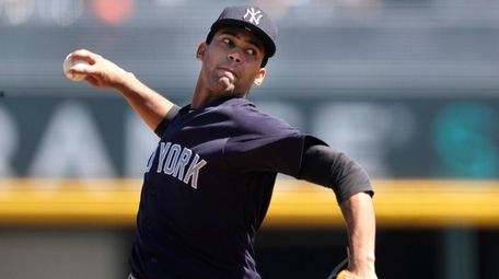 Yankees starting pitcher Deivi Garcia against the Atlanta