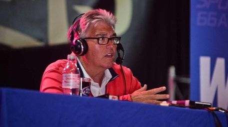 WFAN host Mike Francesa hosts a show on