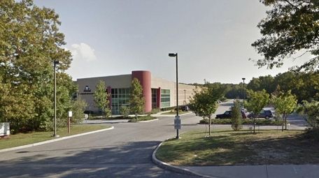 Amazon has signed a lease for 100 Precision